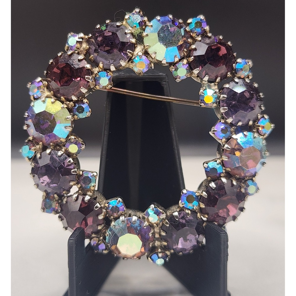 Vintage Purple Aurora Borealis Rhinestone Wreath Brooch Silver Tone Circle Pin